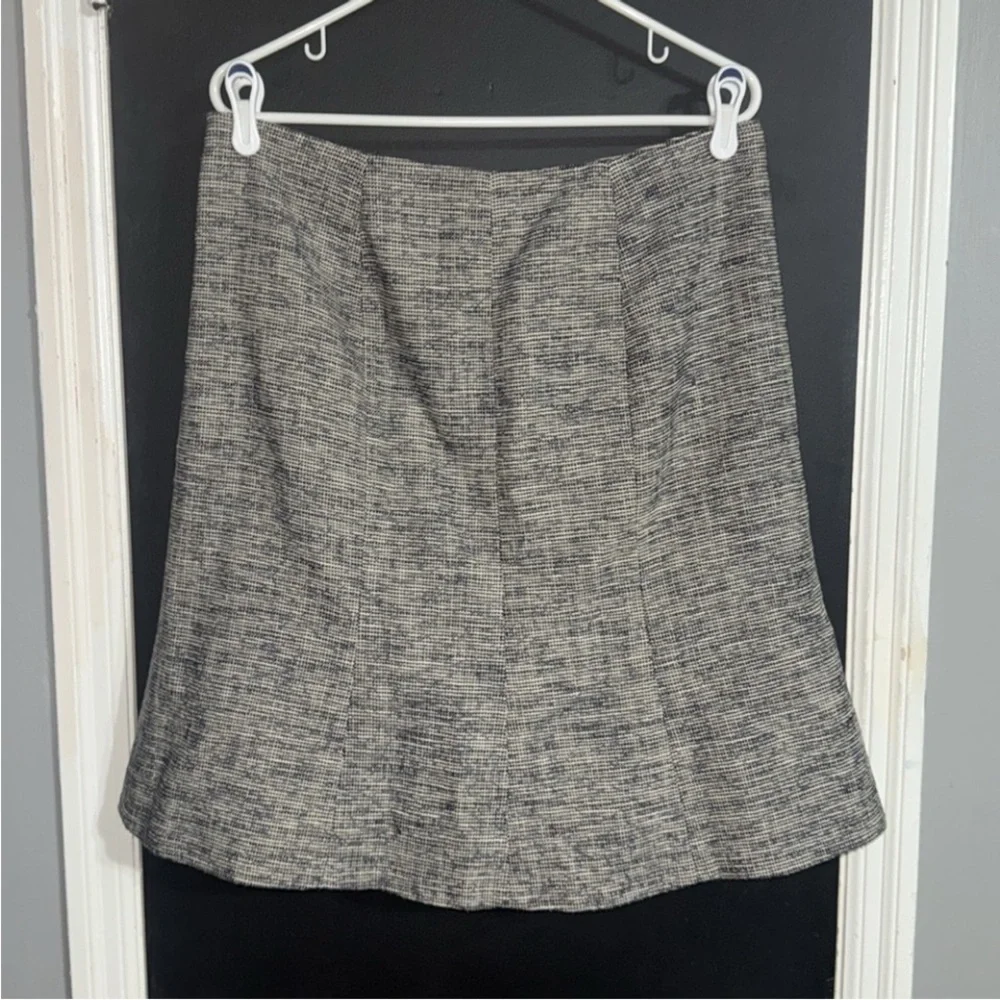 Talbots Tweed Flare Skirt Side Zip Size: 10 Length: 22.5”